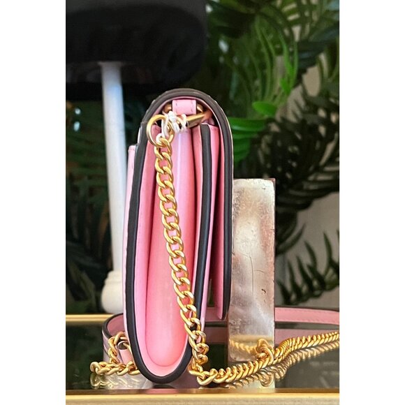 TORY BURCH PINK PATENT LEATHER EMERSON SHOULDER BAG - Picture 4 of 10